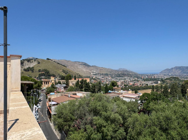 Appartamento in vendita a Palermo