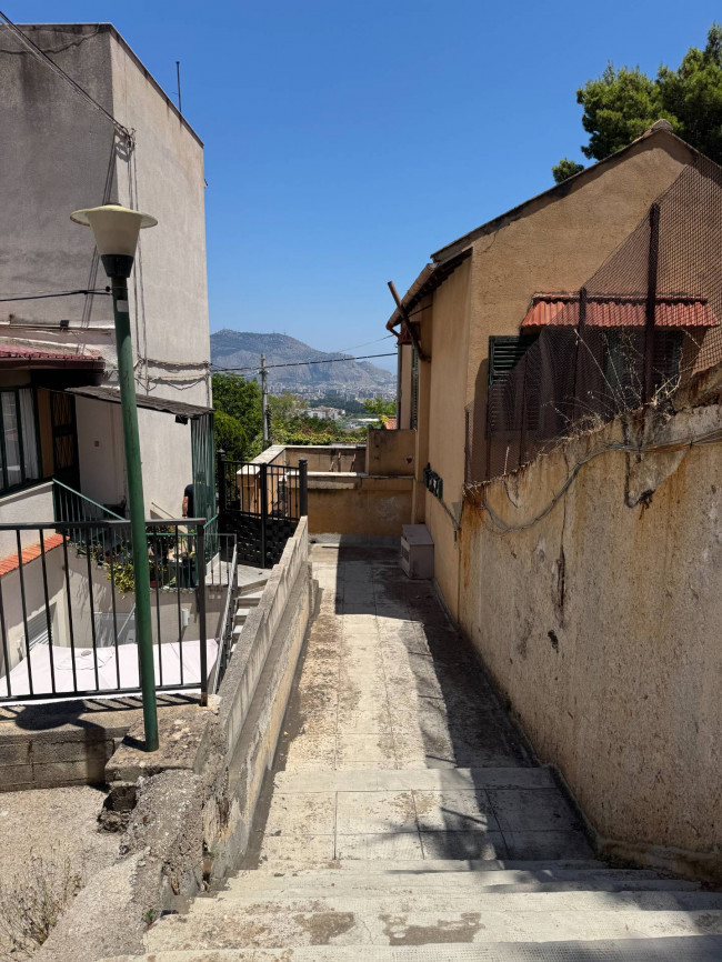 Appartamento in vendita a Palermo