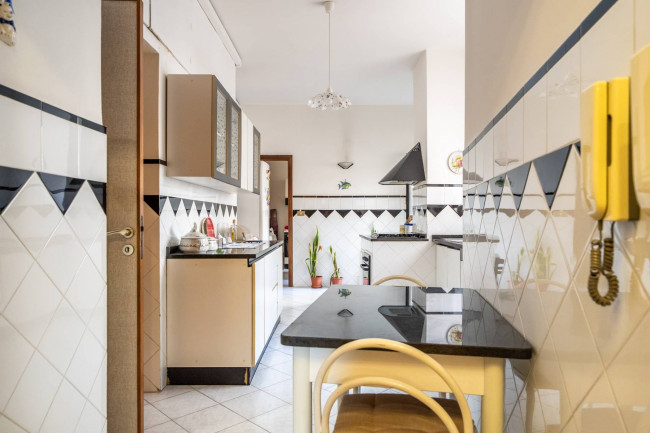 Appartamento in vendita a Palermo