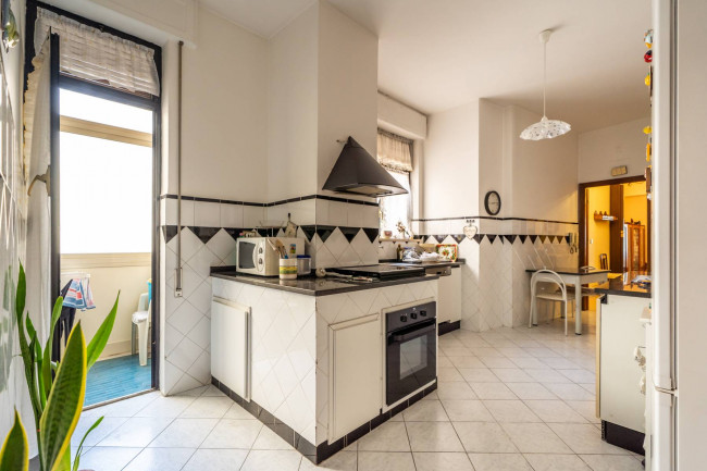 Appartamento in vendita a Palermo