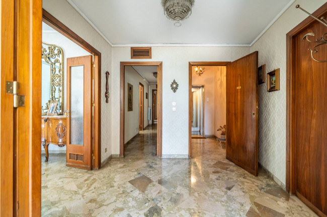Appartamento in vendita a Palermo