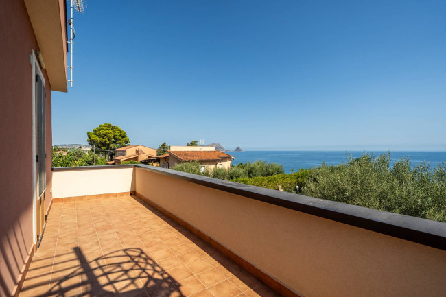 Villa Singola in vendita a Altavilla Milicia
