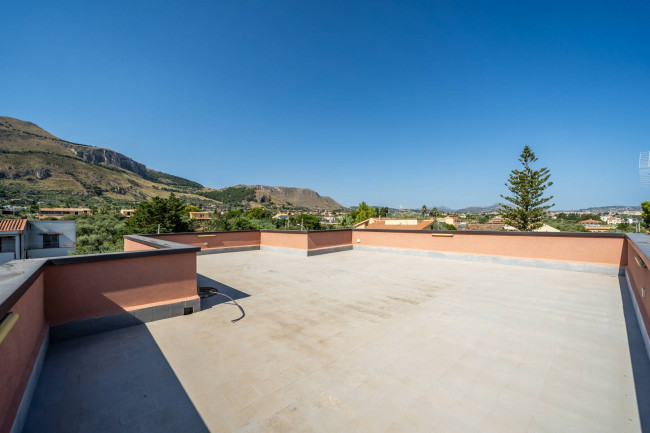 Villa Singola in vendita a Altavilla Milicia