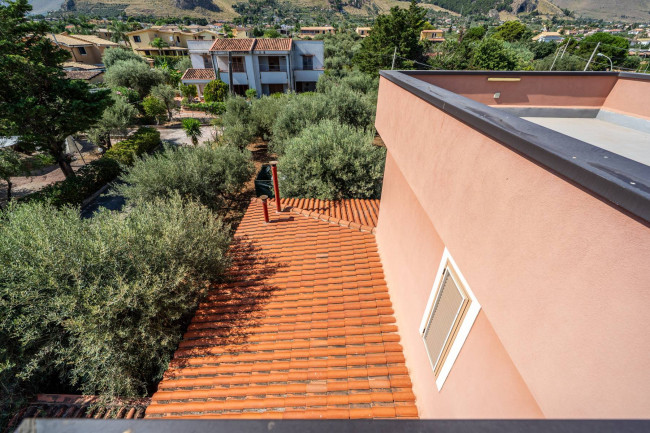 Villa Singola in vendita a Altavilla Milicia