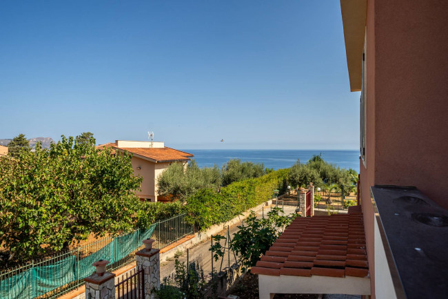 Villa Singola in vendita a Altavilla Milicia