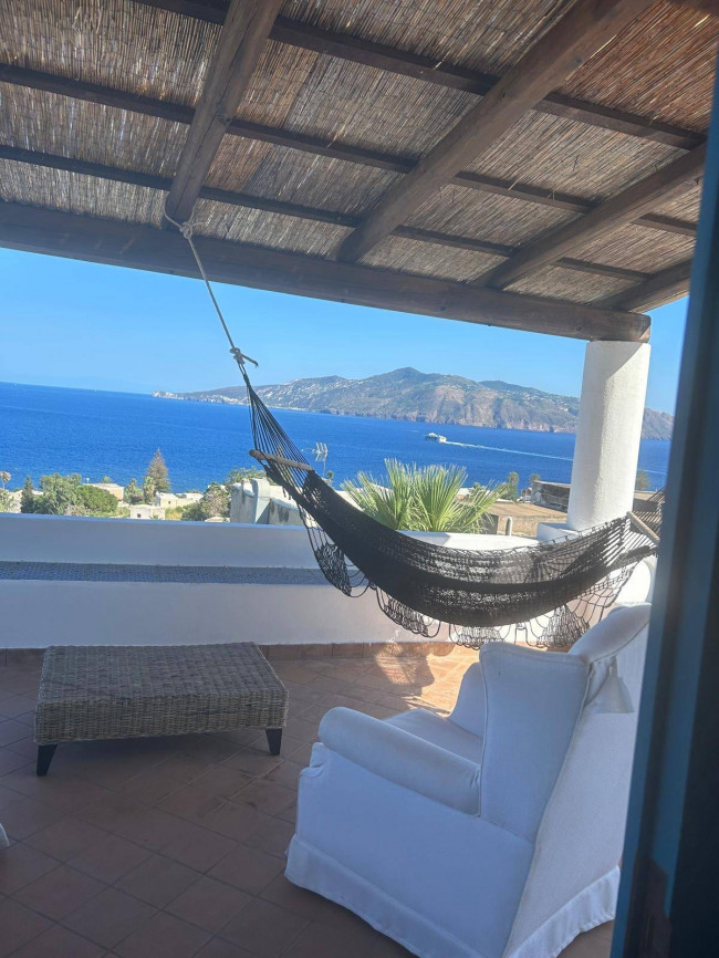 Casa Indipendente in vendita a Santa Marina Salina