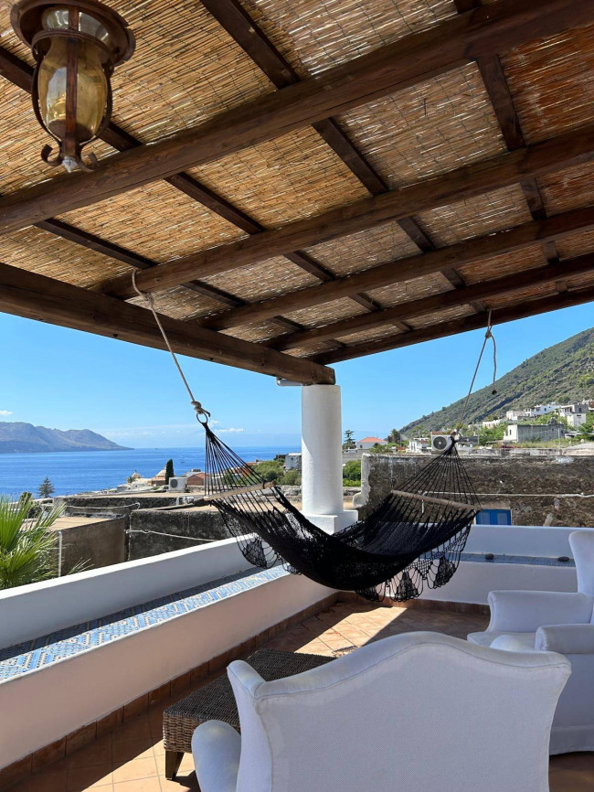Casa Indipendente in vendita a Santa Marina Salina