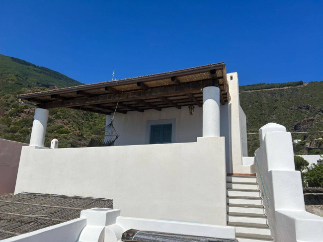 Casa Indipendente in vendita a Santa Marina Salina