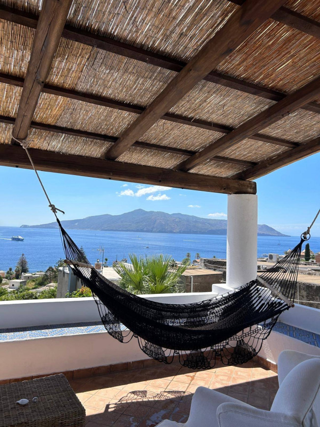 Casa Indipendente in vendita a Santa Marina Salina
