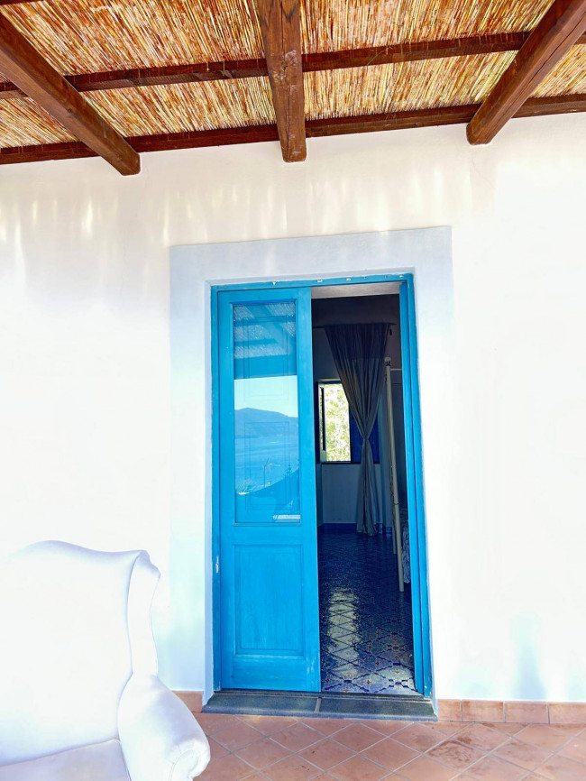 Casa Indipendente in vendita a Santa Marina Salina