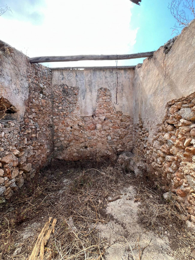 Rudere in vendita a Palermo