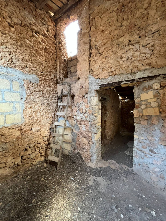 Rudere in vendita a Palermo