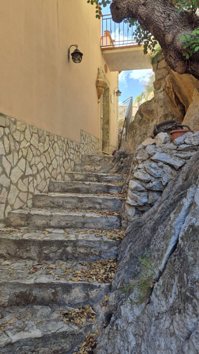 Casa Indipendente in affitto a Palermo