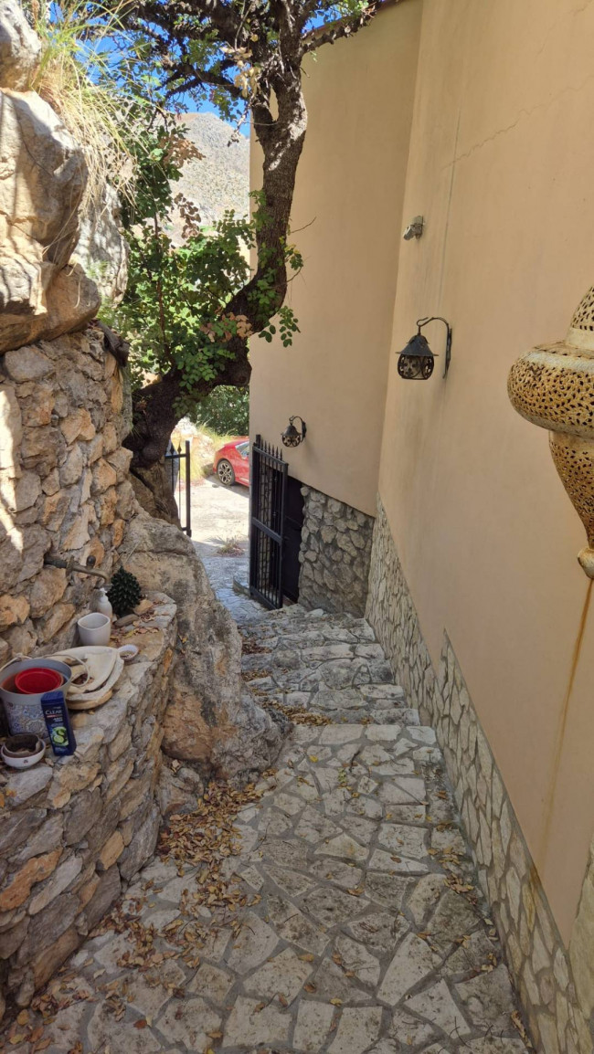 Casa Indipendente in affitto a Palermo