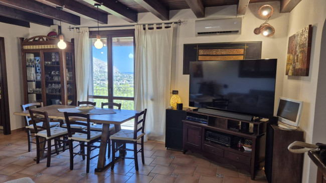 Casa Indipendente in affitto a Palermo