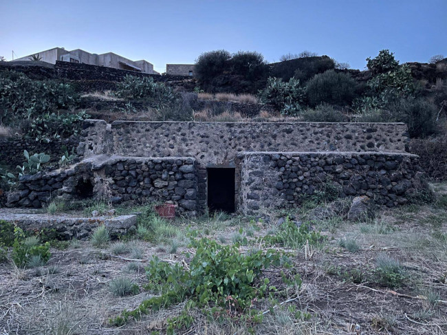 Dammuso in vendita a Pantelleria