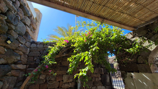 Dammuso in vendita a Pantelleria