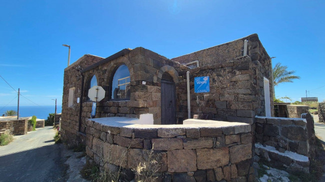 Dammuso in vendita a Pantelleria