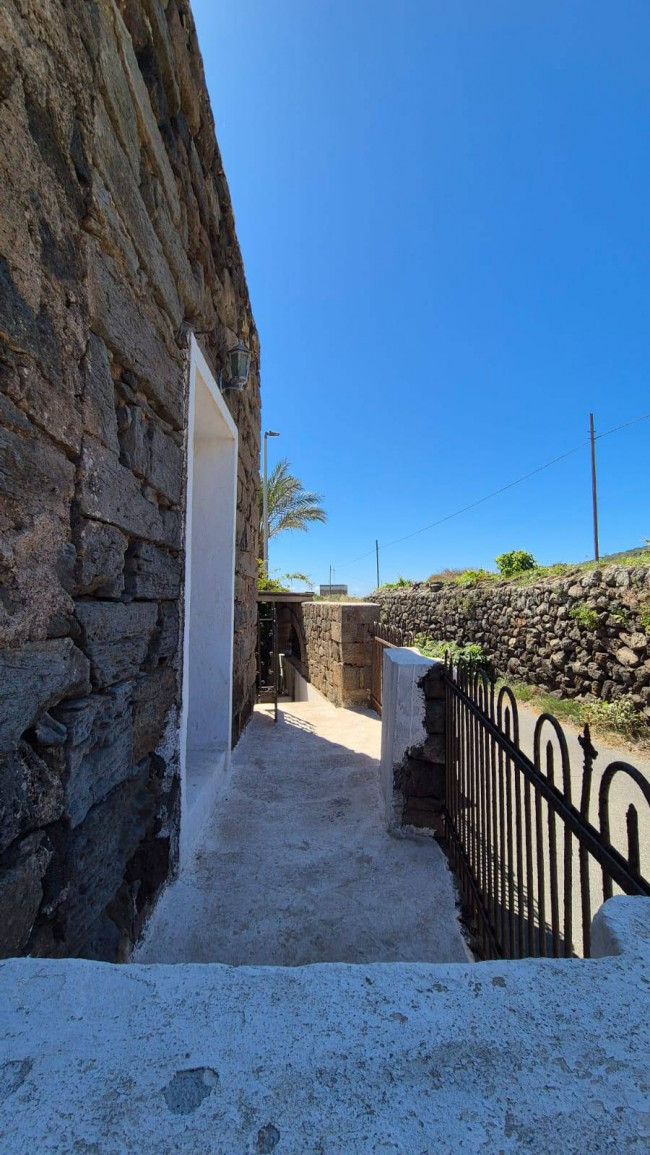 Dammuso in vendita a Pantelleria