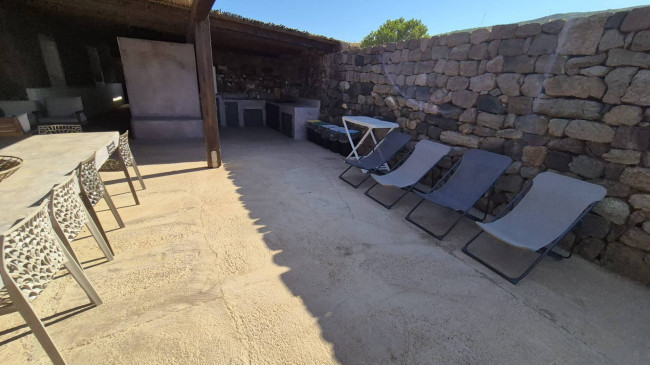Dammuso in vendita a Pantelleria