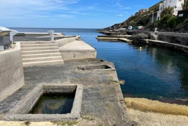 Casa Indipendente in vendita a Pantelleria