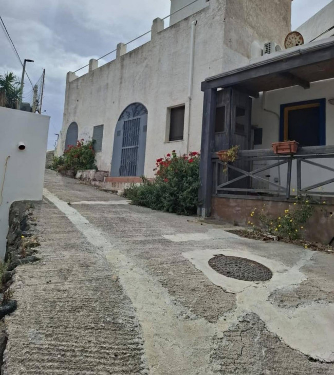Casa Indipendente in vendita a Pantelleria