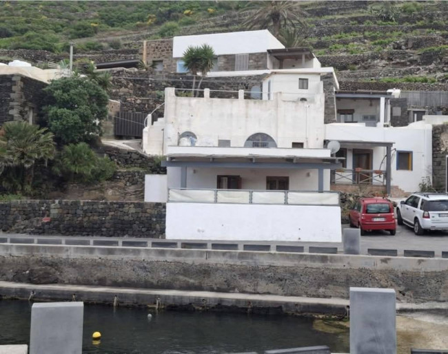 Casa Indipendente in vendita a Pantelleria
