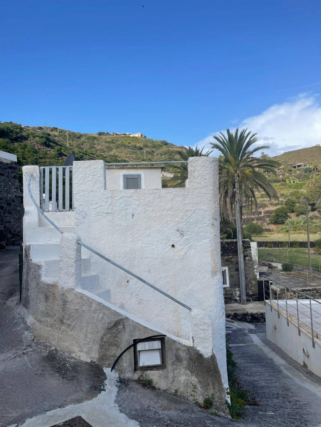 Casa Indipendente in vendita a Pantelleria