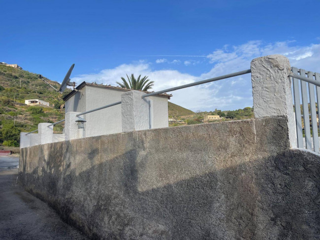 Casa Indipendente in vendita a Pantelleria