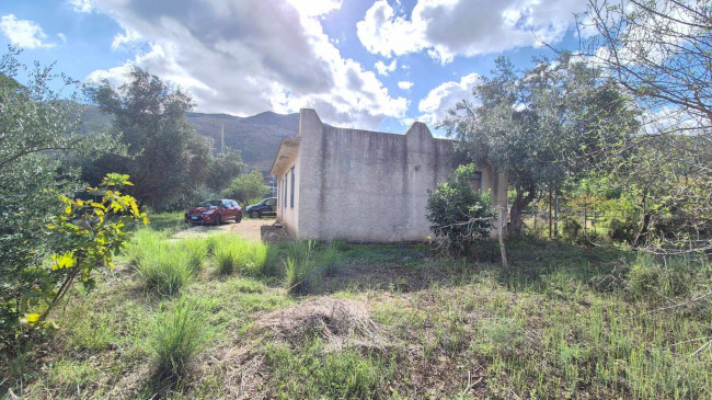Villa Singola in vendita a Castellammare del Golfo