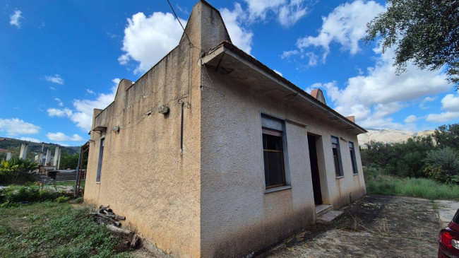 Villa Singola in vendita a Castellammare del Golfo