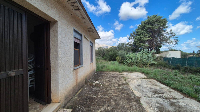 Villa Singola in vendita a Castellammare del Golfo