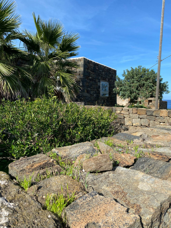 Casa Indipendente in vendita a Pantelleria