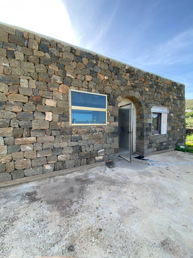 Casa Indipendente in vendita a Pantelleria