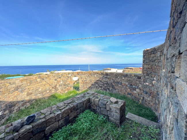 Casa Indipendente in vendita a Pantelleria
