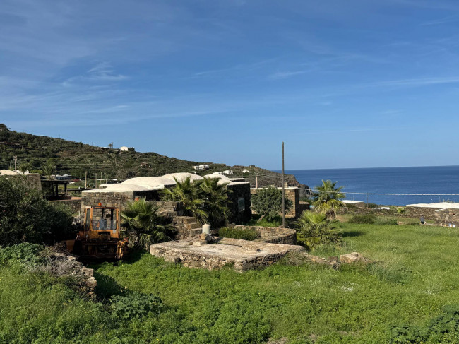 Casa Indipendente in vendita a Pantelleria