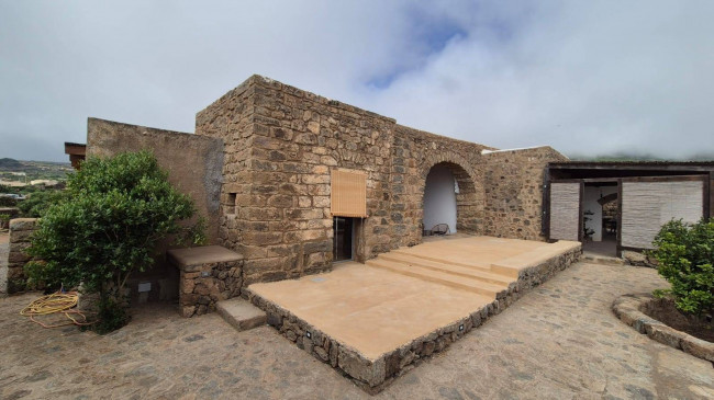 Dammuso in vendita a Pantelleria