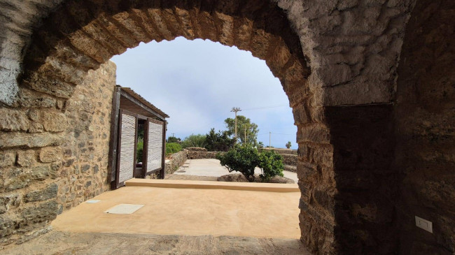Dammuso in vendita a Pantelleria
