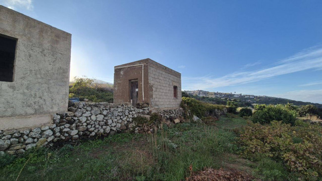 Dammuso in vendita a Pantelleria