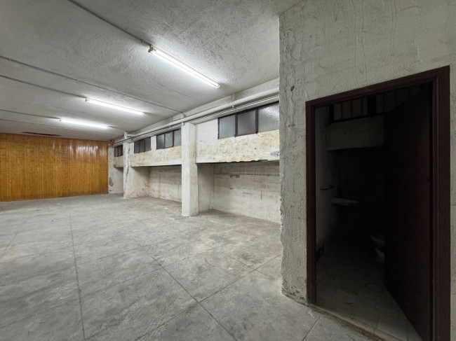 Box - Posto Auto in vendita a Palermo