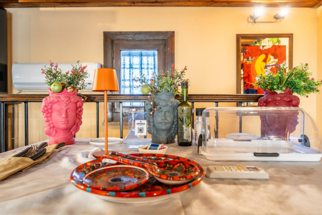 Locale commerciale in vendita a Palermo