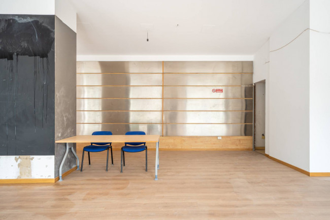 Locale commerciale in affitto a Palermo