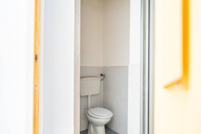 Locale commerciale in affitto a Palermo