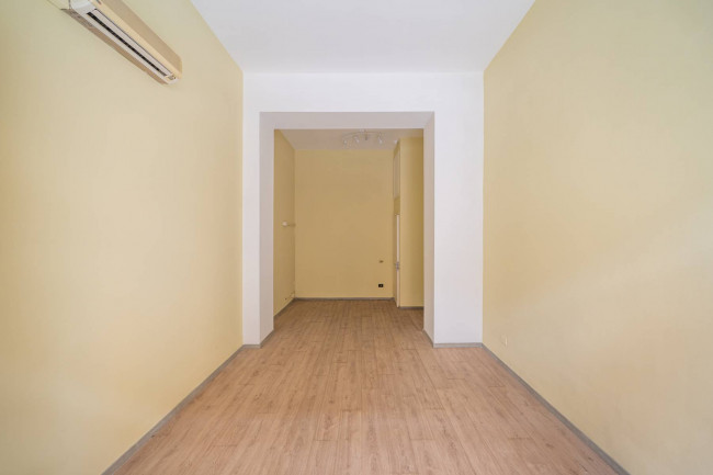 Locale commerciale in affitto a Palermo