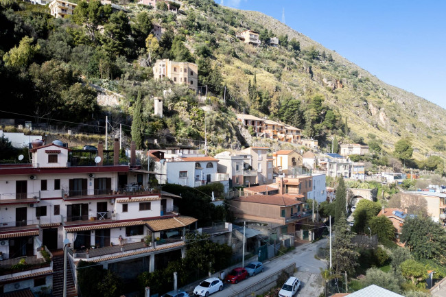 Appartamento in vendita a Monreale