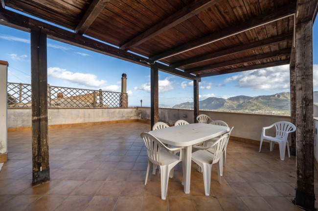 Appartamento in vendita a Monreale