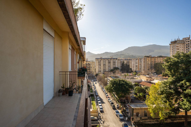 Appartamento in vendita a Palermo