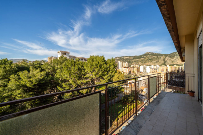 Appartamento in vendita a Palermo