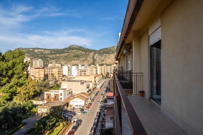 Appartamento in vendita a Palermo