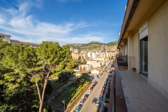 Appartamento in vendita a Palermo